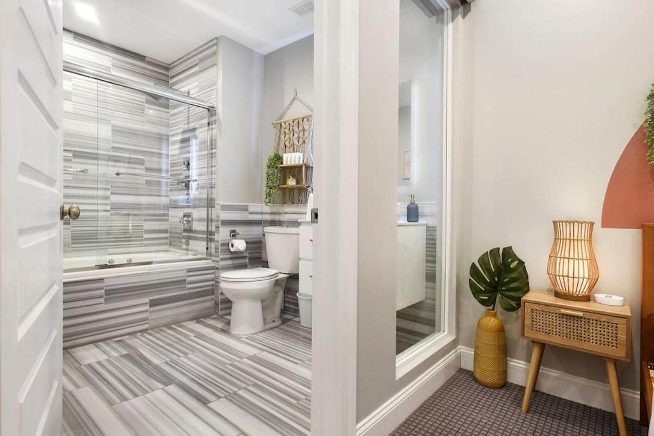 Hostwise Stays - The Washington At Chatham - Free Parking, Private Gym, More! Pittsburgh Esterno foto