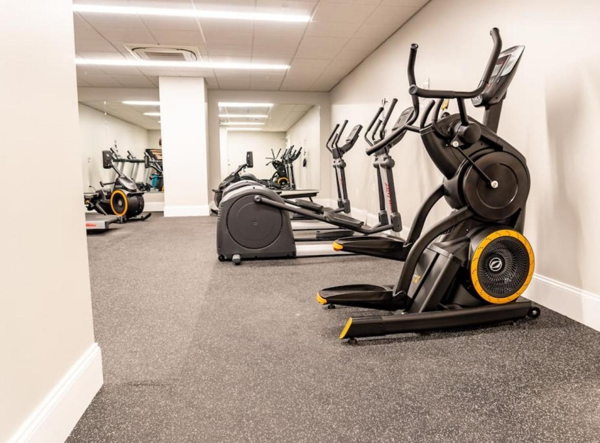 Hostwise Stays - The Washington At Chatham - Free Parking, Private Gym, More! Pittsburgh Esterno foto